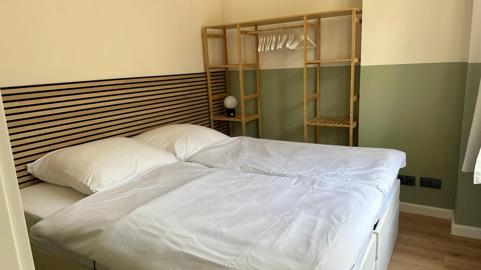 アパート Luxury In Center Of Berlin Mitteアパートメント
