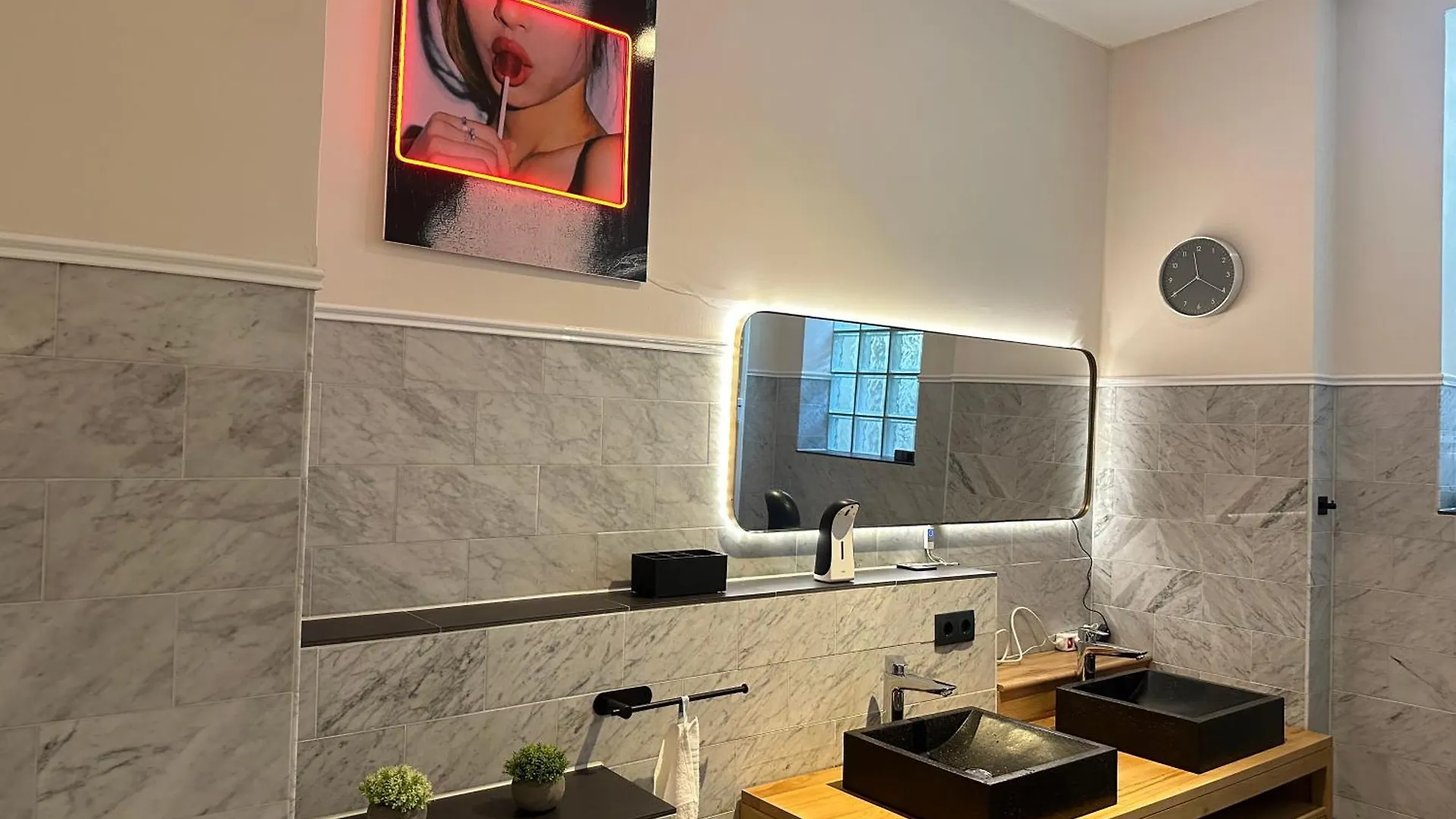 Luxury In Center Of Berlin Mitteアパートメント ドイツ